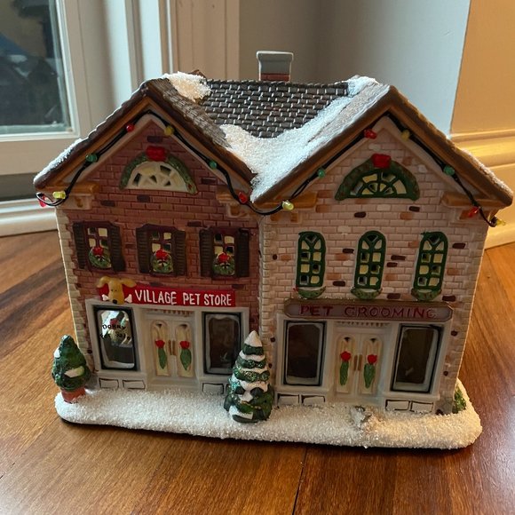 St Nicholas Square Other - St. Nicholas Square, The Village Collection, Pet Shop / Pet Grooming